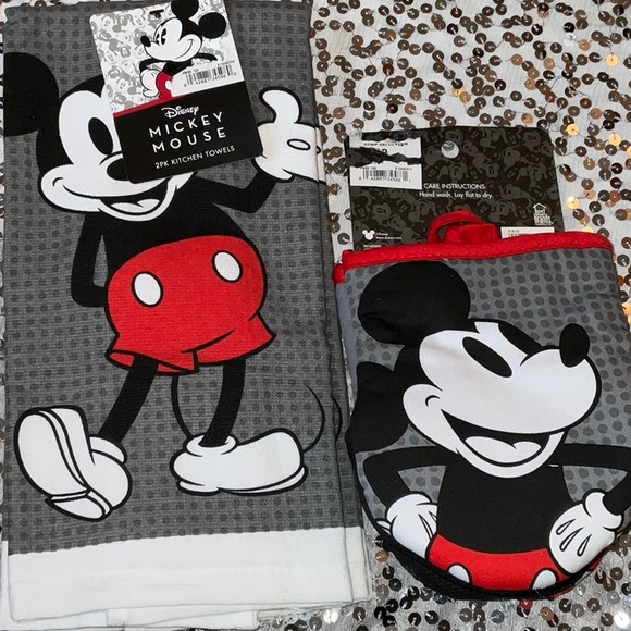 Disney Kitchen 2 Pack Kitchen Towels Disney Mickey Mouse 6 X 26 Nwt